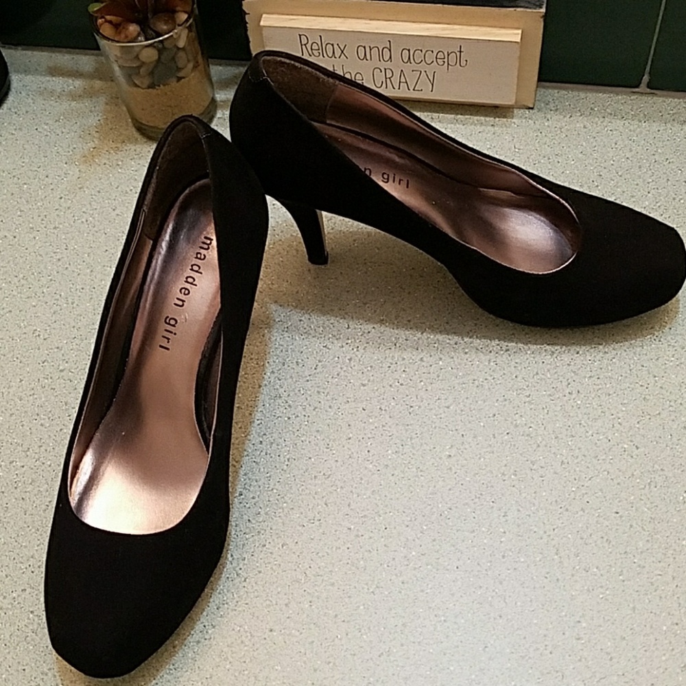 Black heels